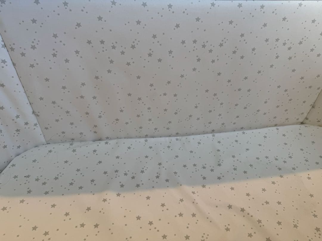 2024年版　HZDMJベージュ　ベビーベッド