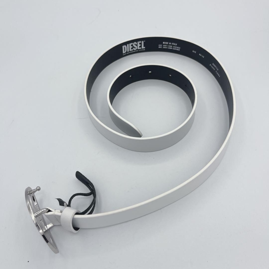 未使用 ディーゼル Dロゴバックル ベルト 80 本革　ホワイト　白
