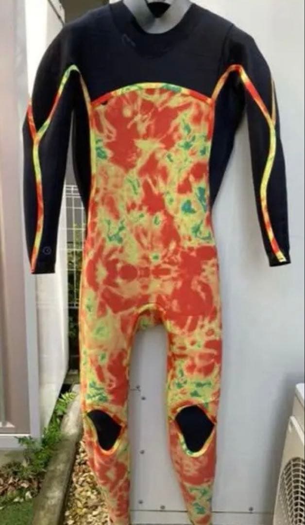 Volcom Lサイズ　ウェットスーツ