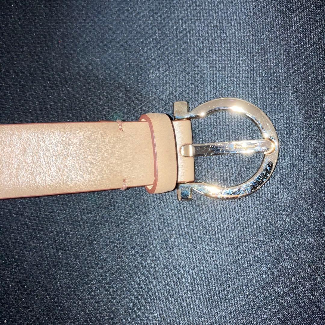 未使用　タグ　袋付き　SALVATORE FERRAGAMO ベルト　フェラガモ