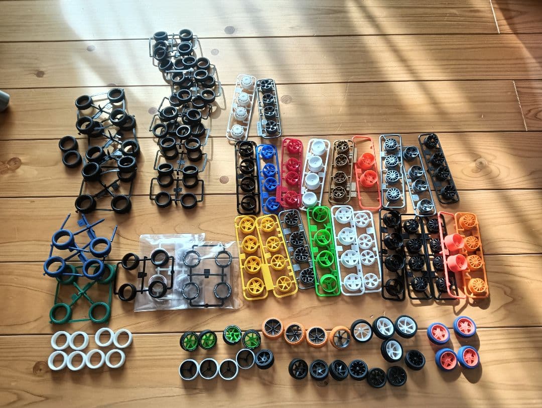 ミニ四駆　ボディ　パーツ　セット ジャンク　未使用多数　タミヤ　ホイール　タイヤ