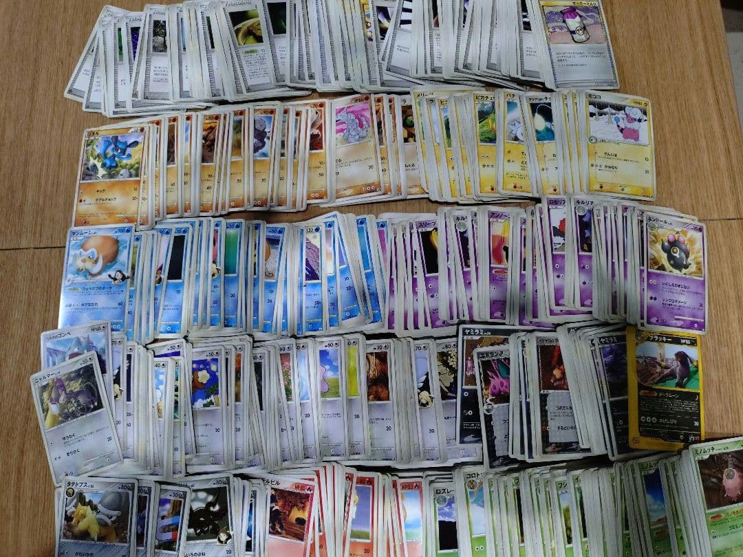 価格交渉可能　ポケモンカードとメダルセット大量初期　初版　旧裏　コロコロ限定