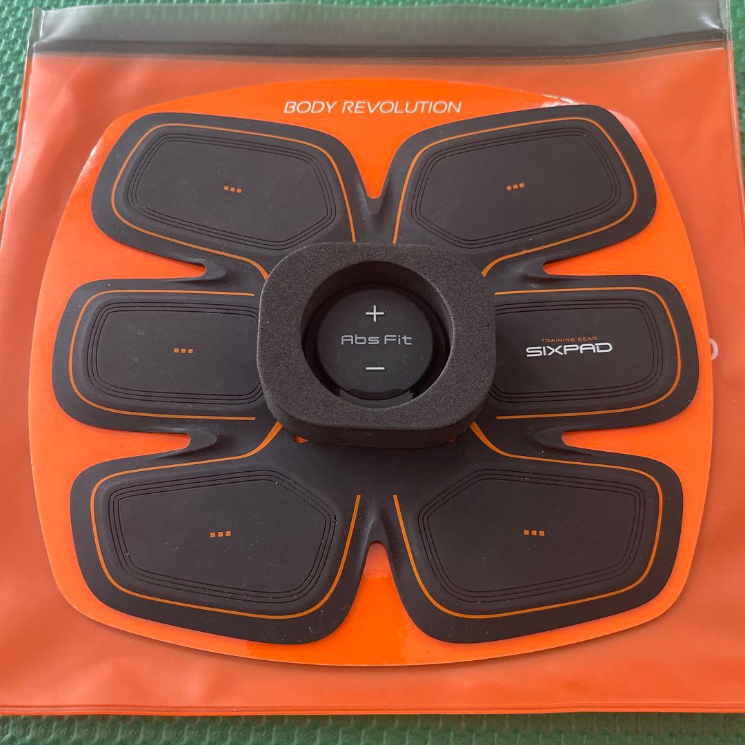 training gear sixpad アブズフィット&ボディーフイット