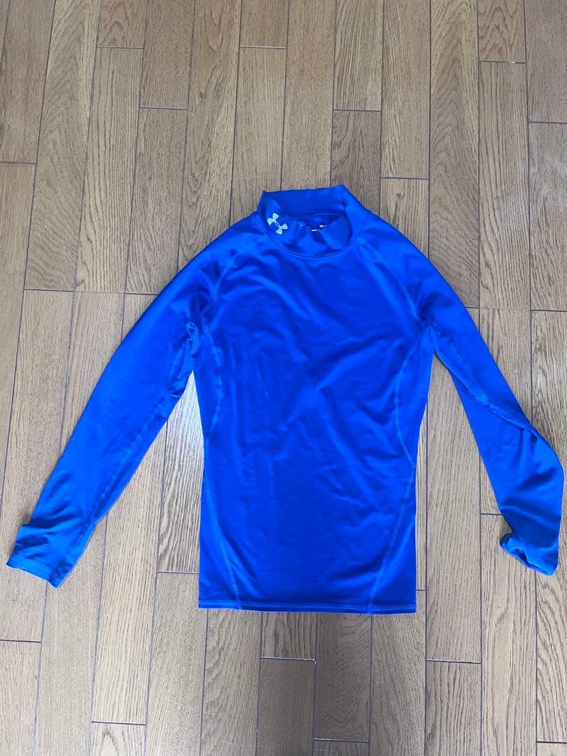 日本体育大学　サッカー部　ユニフォーム　Mサイズ ソックスインナー付き