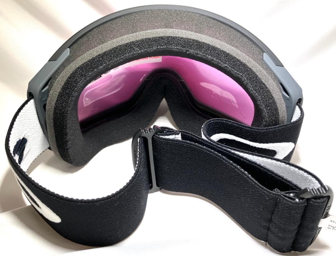 26 OAKLEY Flight Tracker L MB/PIIri 新品