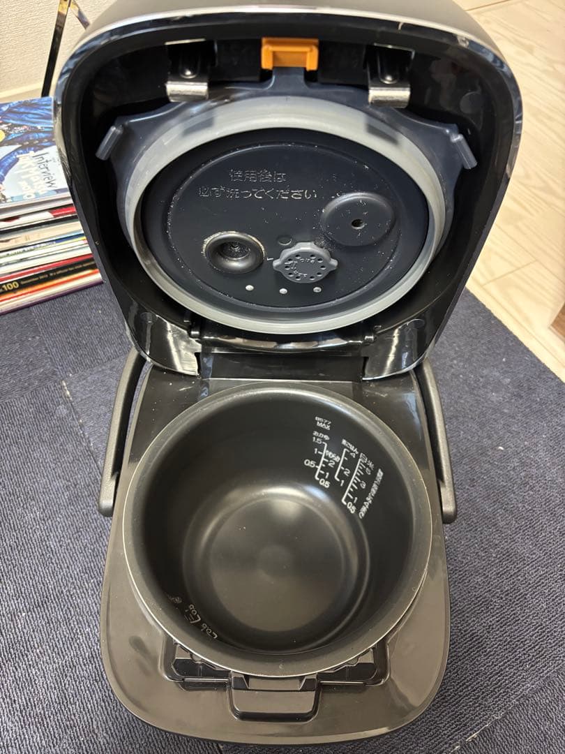 象印 炎舞炊き 圧力IH炊飯ジャーNW-PS10 黒　21日まで値下げ！