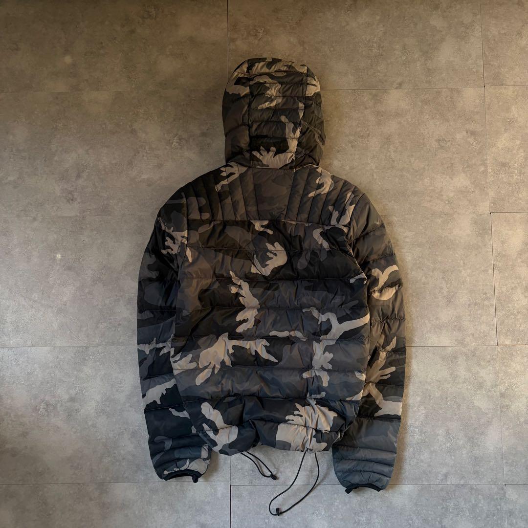 【超希少モデル❗️】カナダグース　ブラックロゴ　ダウンジャケット　カモ柄　迷彩　S