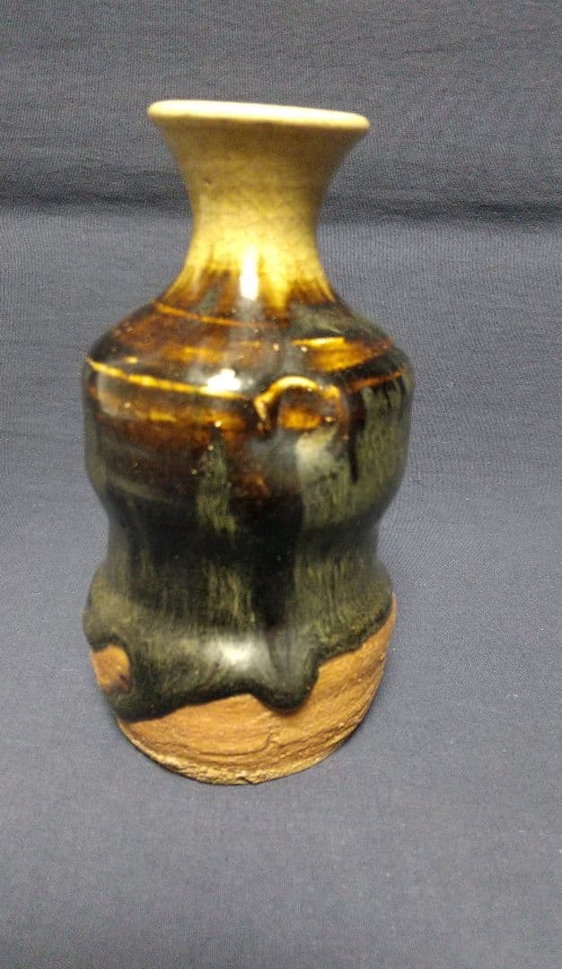 黒織部徳利 (時代)