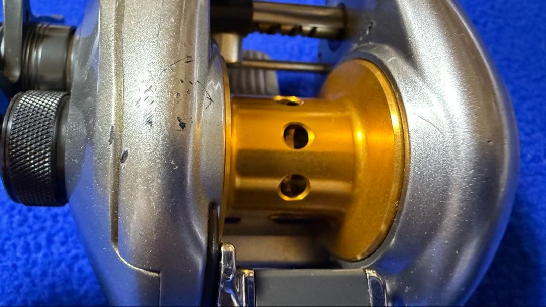 シマノ07 メタニウムMg7 左巻き