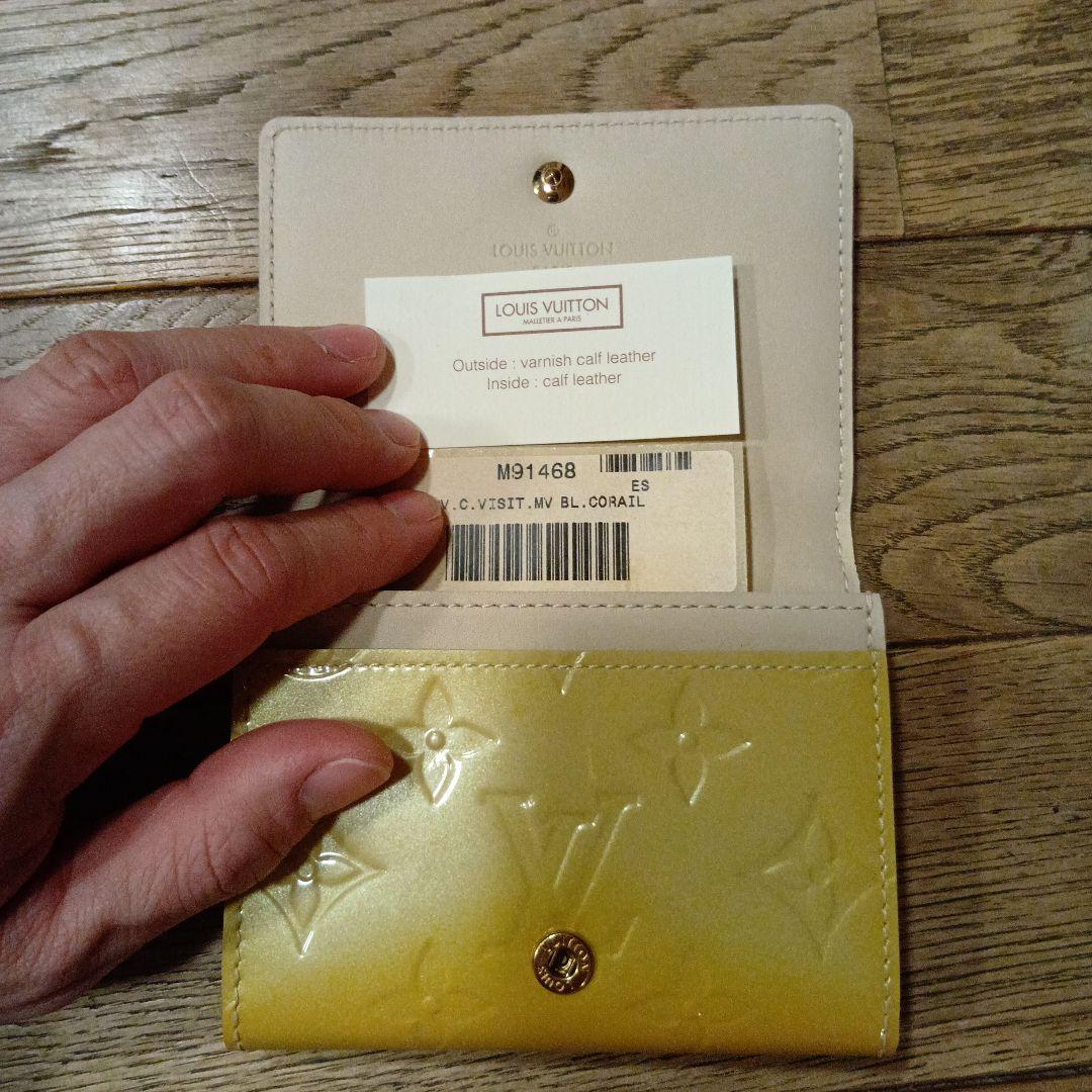 【新品、変色有】ルイヴィトン　ヴェルニ　総柄　名刺ケース　カードケース　エナメル