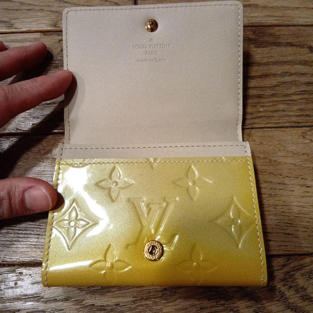 【新品、変色有】ルイヴィトン　ヴェルニ　総柄　名刺ケース　カードケース　エナメル