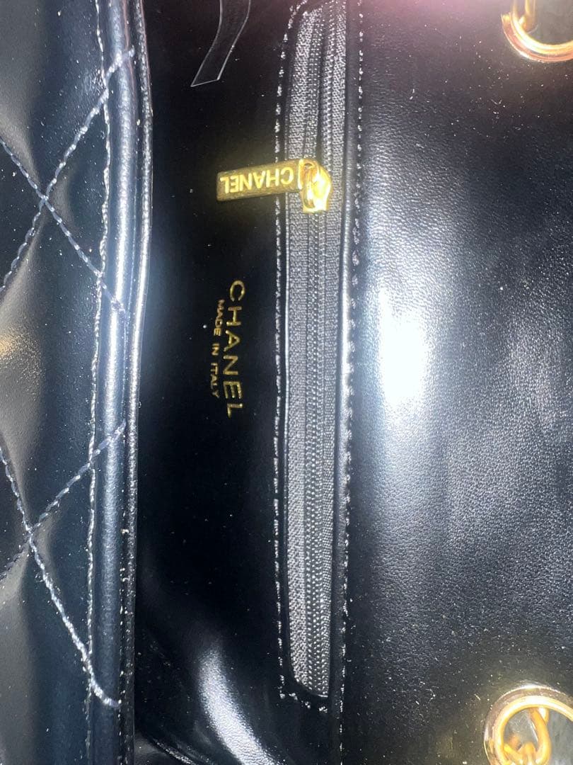 CHANEL シャネル　 ブラック ショルダーバッグ ゴールド金具 ノベルティ