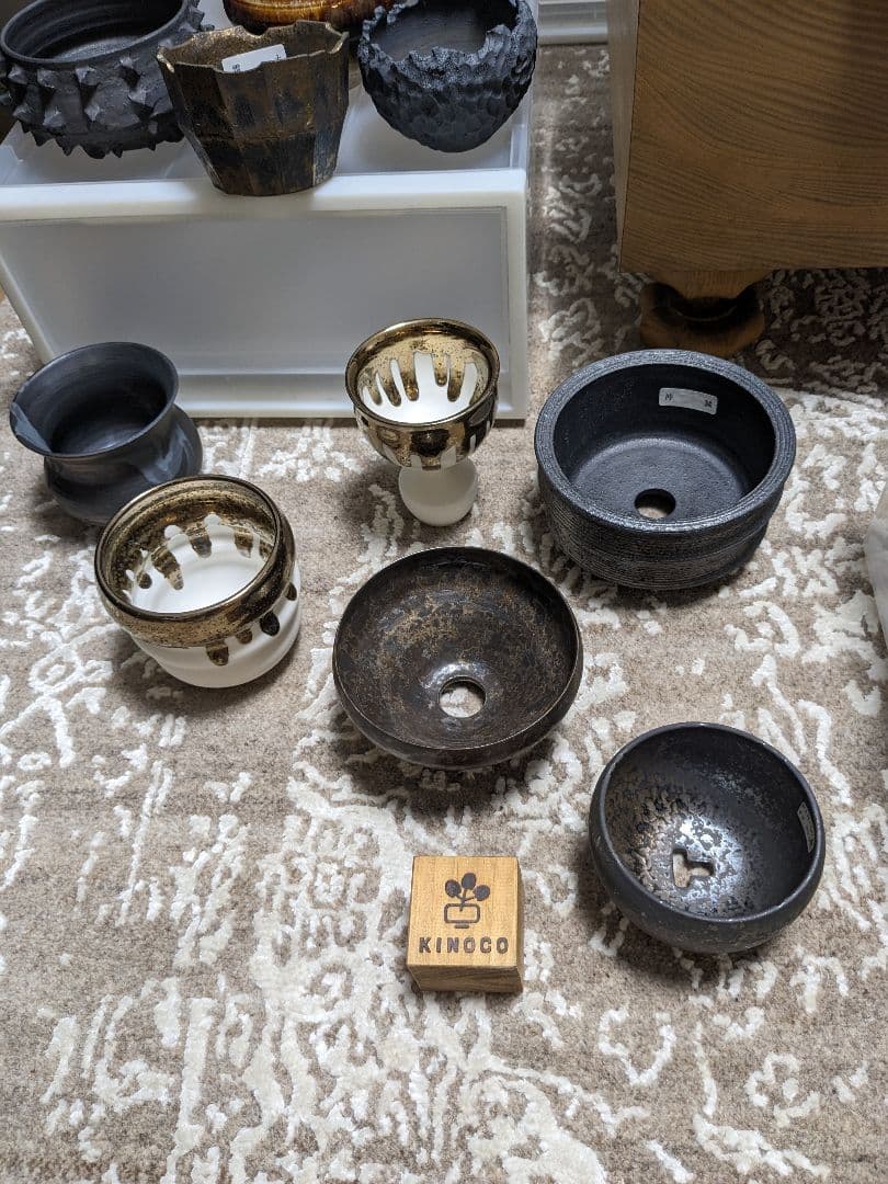 B*K様 【発送相談可】作家植木鉢　80鉢　おまけつき