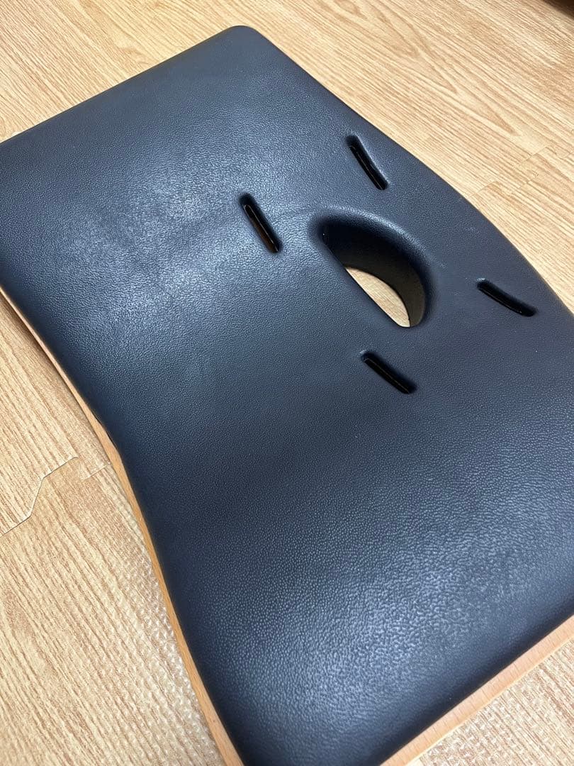 ビヨンドジュニアハイチェア取り外しトレイ付き