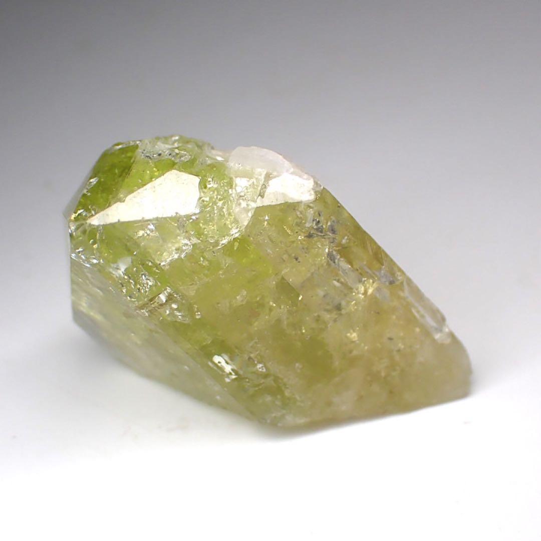 【ブラジル産】ブラジリアナイト原石