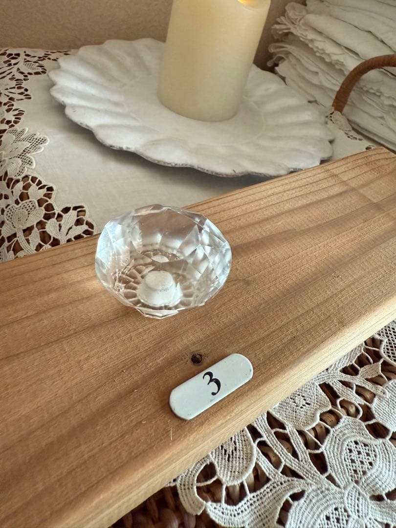 気まぐれ工房ஐ木とガラスのつまみの壁掛けフックஐビンテージ・アンティーク