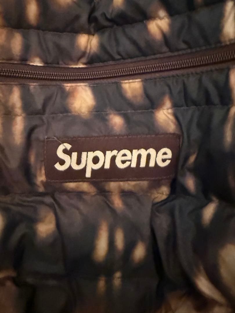 超希小supremeマイクロダウン　M