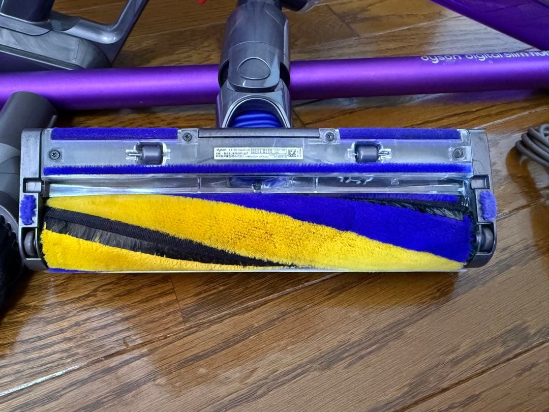 期間限定値下げ中 V12 SV18 ダイソンスティッククリーナー　完動良品