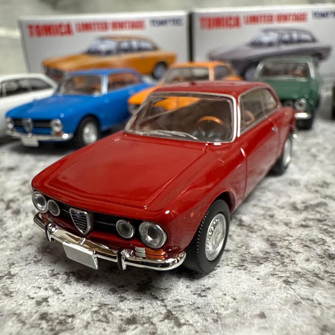 トミカリミテッドヴィンテージ アルファロメオセット
