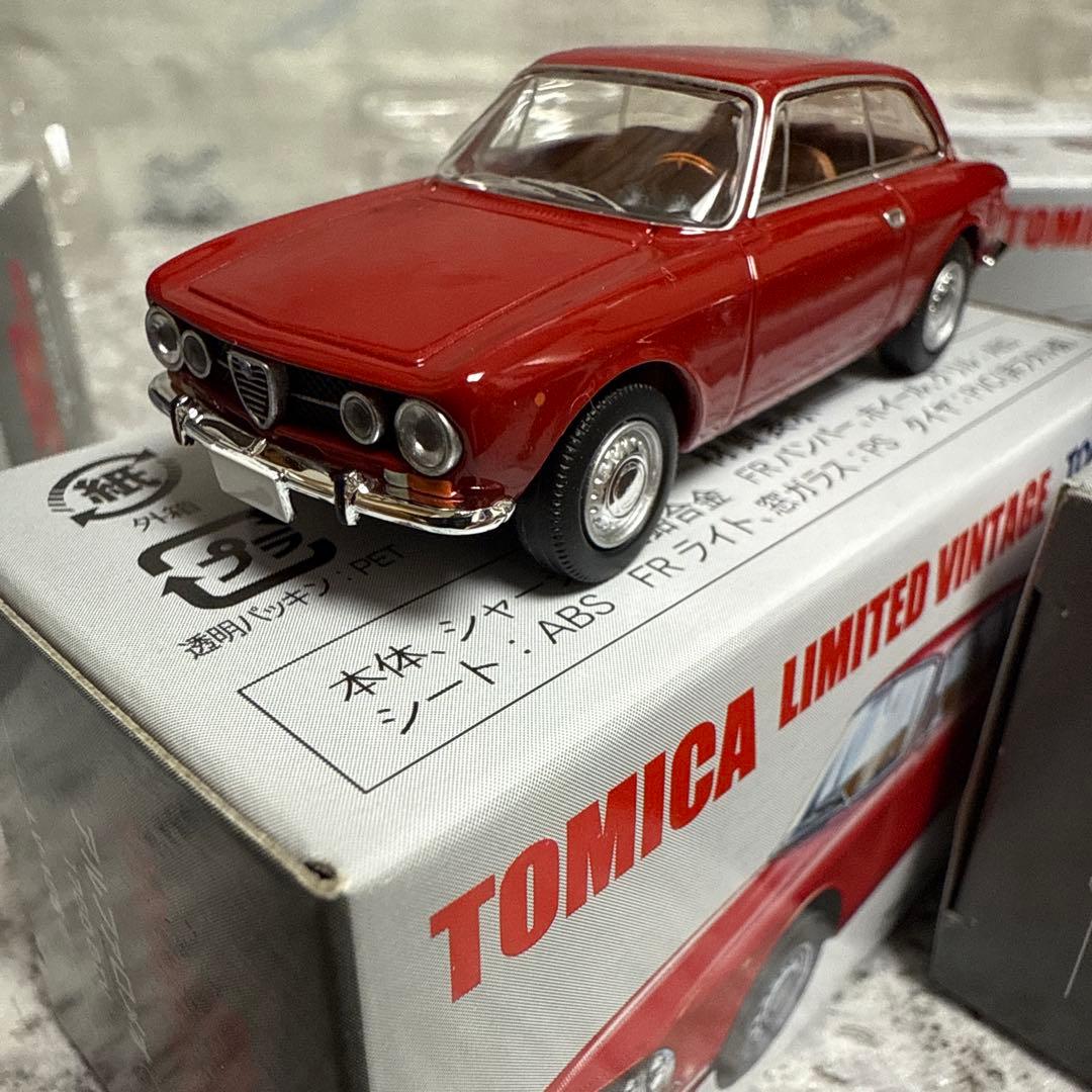 トミカリミテッドヴィンテージ アルファロメオセット