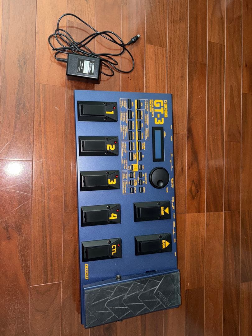 BOSS GT-3 ギターエフェクター