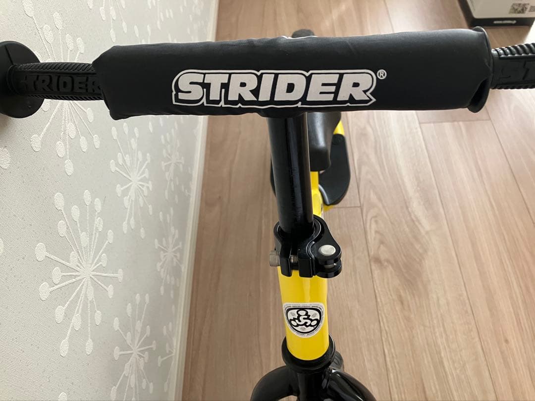 STRIDER ストライダー　バランスバイク 12インチ イエロー