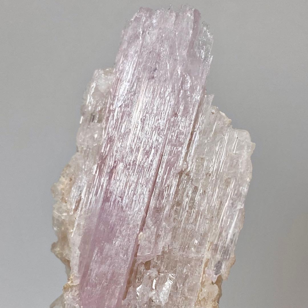 クンツァイト　クォーツ　ブルーアラゴナイト　鉱物標本　原石　天然石　ストーン