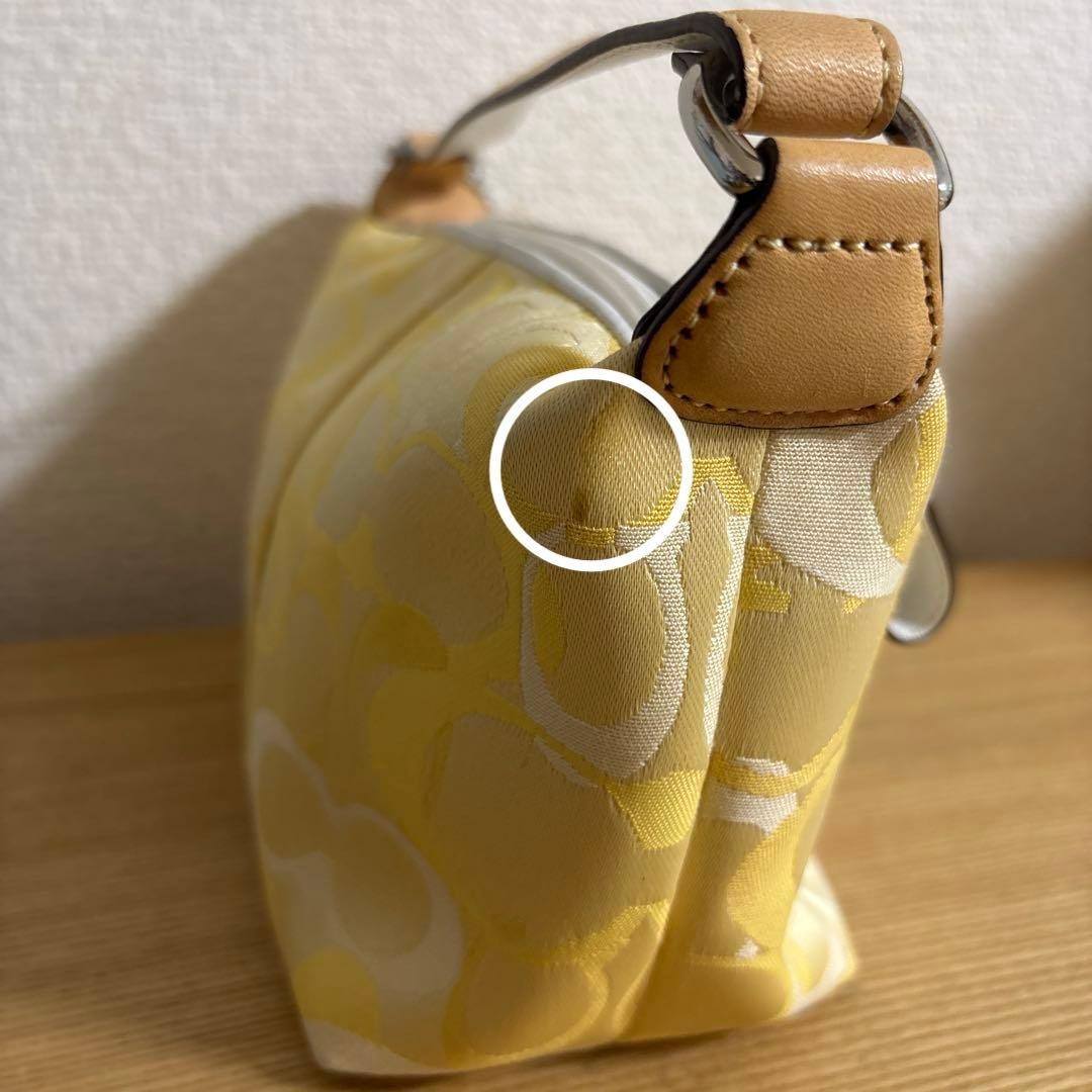 COACH コーチ アクセサリーポーチ　バッグ　シグネチャー イエロー　y2k