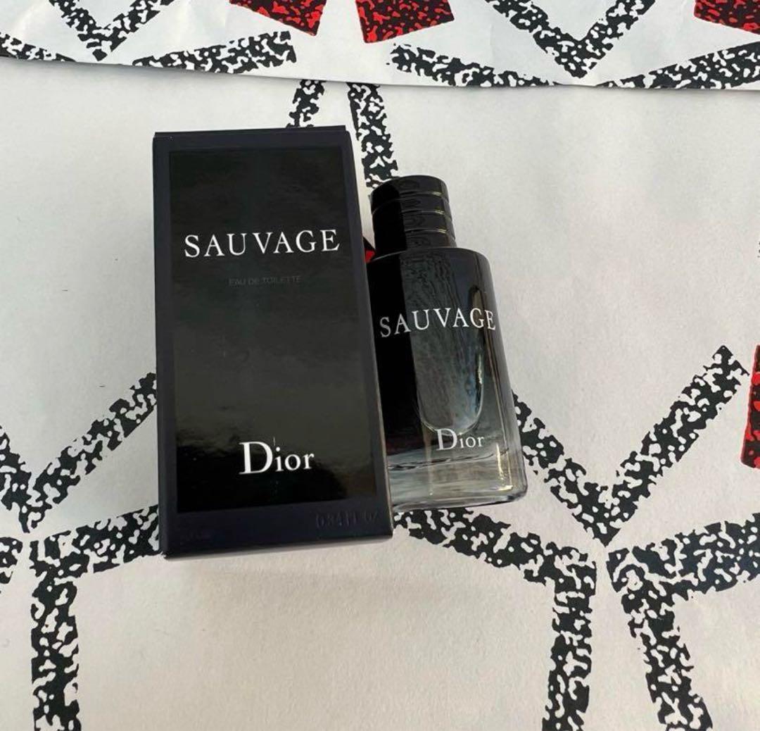ディオール　ソヴァージュ SAUVAGE オードゥ トワレ 10ml