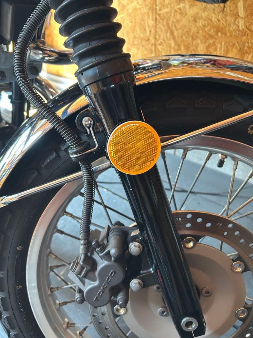 W650 をW3仕様に！　イナドメ、POSH、ドレミコレクション等パーツセット