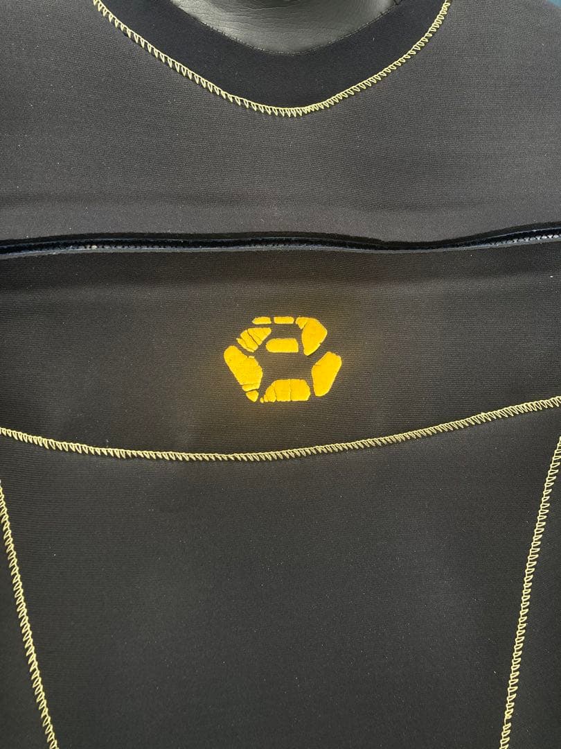 BEWET ウェットスーツ 長袖・長ズボン 黒