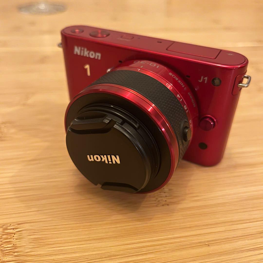 Nikon 1 J1 レッド コンパクトデジタルカメラ