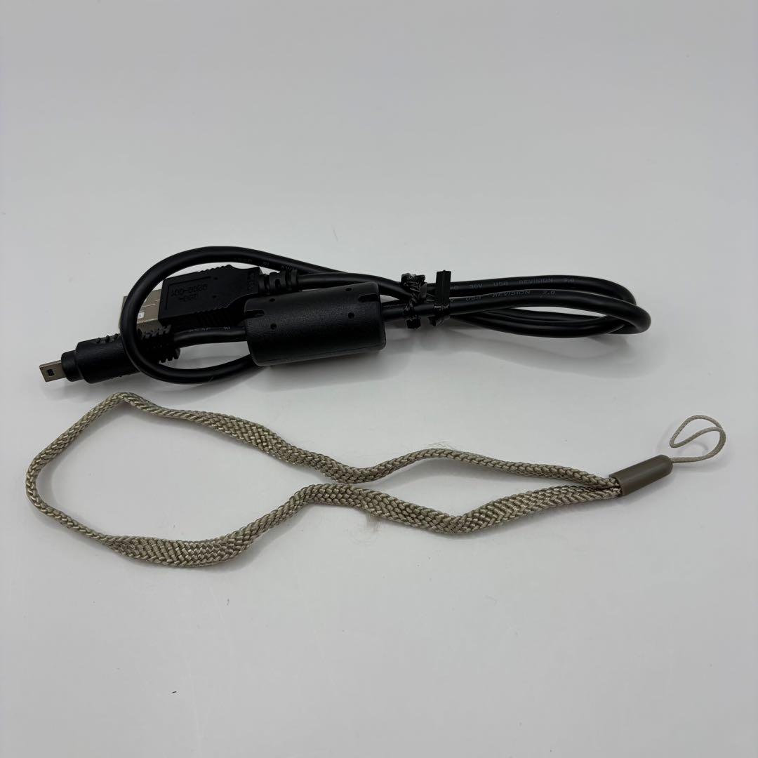 【動作品】FUJIFILM FINEPIX AV150 コンデジ 単三電池式