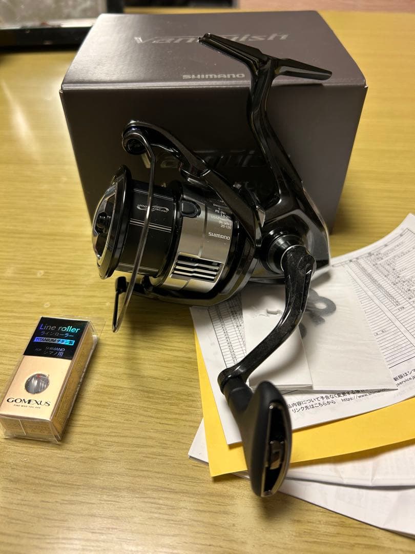 シマノ　23ヴァンキッシュ 4000MHG 極美品