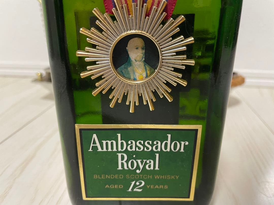 アンバサダー ロイヤル 12年 スコッチウイスキー 未開封＋ディスプレイ船付き
