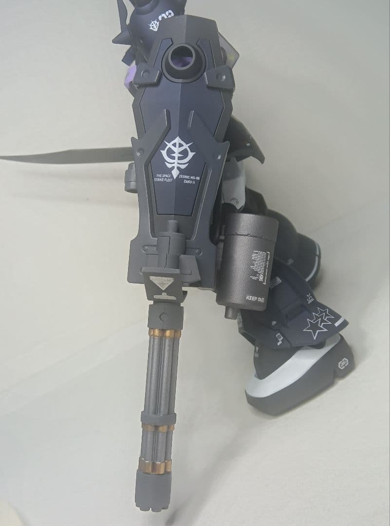 HGグフカスタム黒い三連星仕様