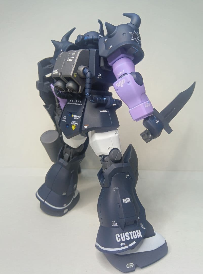 HGグフカスタム黒い三連星仕様