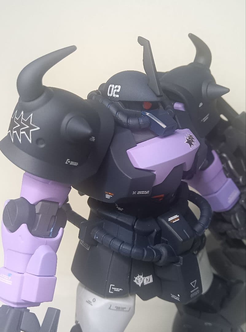 HGグフカスタム黒い三連星仕様