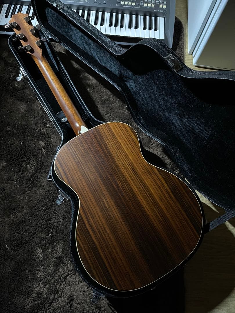 Taylor 214　ハードケース付き