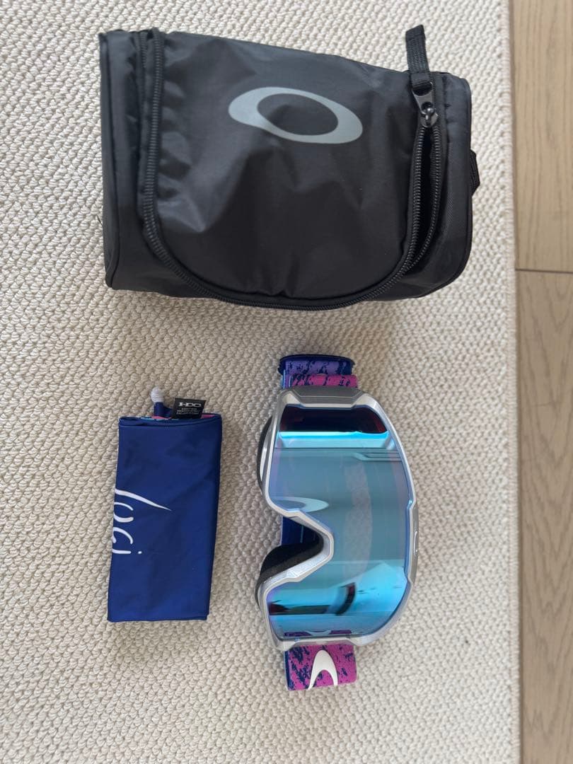 Oakley ゴーグル ミラーレンズ 収納ケース付き