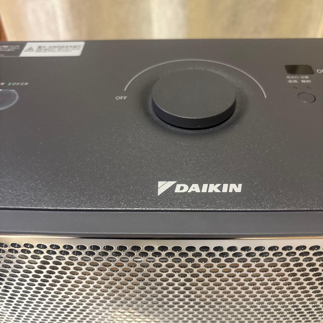 ダイキン ハイブリッドセラムヒート MRH135AS-H 2024年製