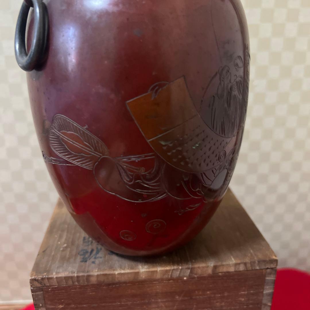 初代玉川堂　福禄寿片切彫　鎚起銅製花瓶　供箱