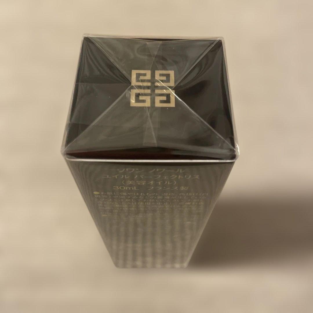 新品未開封 ジバンシー ソワン ノワール ユイル パーフェクトリス30ml