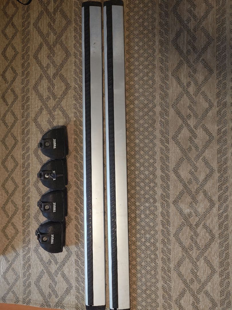 THULEウイングバー&ベースキャリアBS9アウトバックTH753 ・TH961