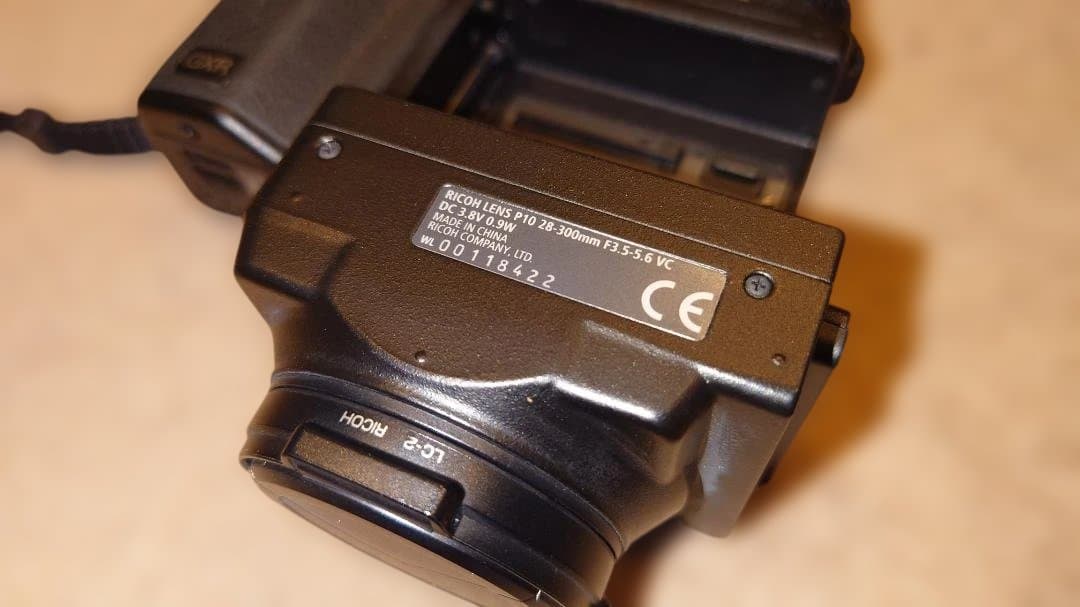 （am※ssk様限定） RICOH GXR P10 KIT本体【おまけ付】