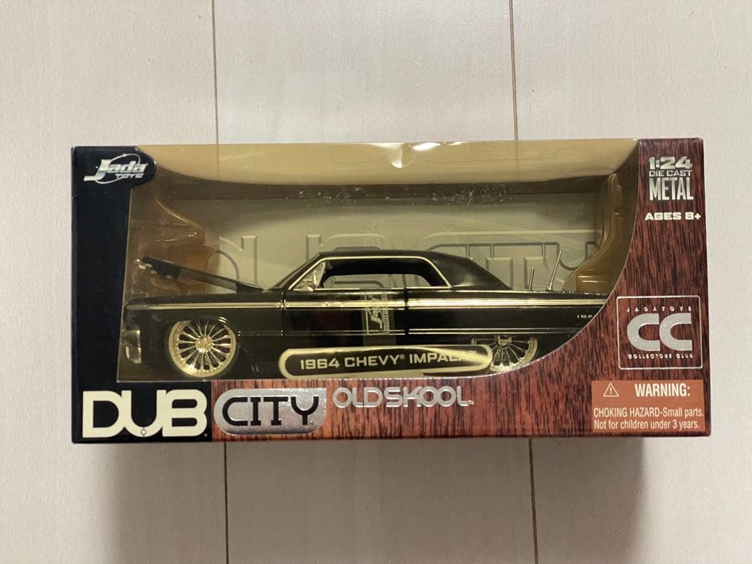jadatoys DUBダイキャスト 64 IMPALA 1/24 インパラ