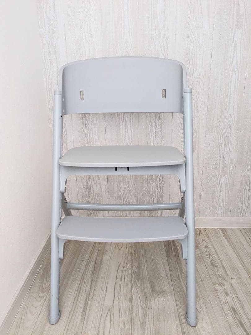 値下げ　新品未使用　NOVUS ノウス ベビーハイチェア グレー