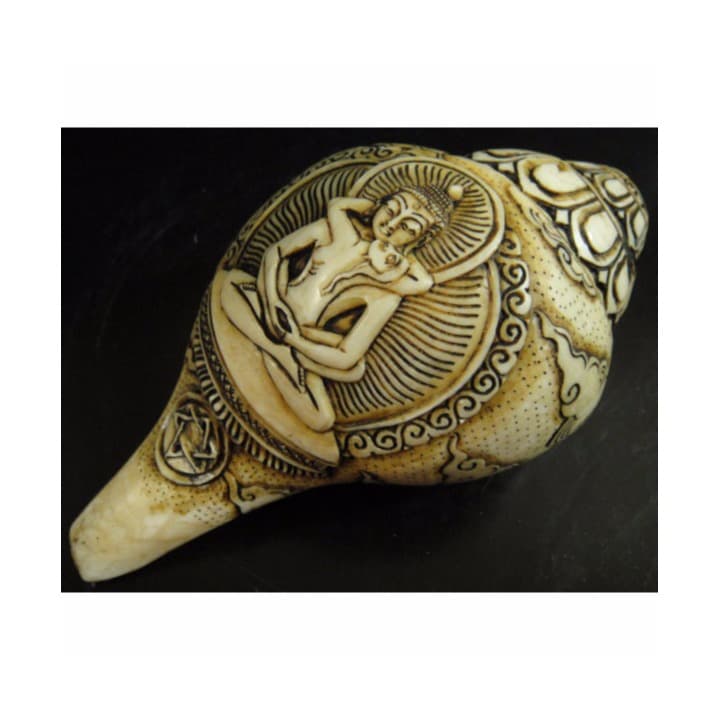 チベット密教法具　法螺貝（シャンカ）サマンタバトラ（ヤブ-ユム（父母尊）