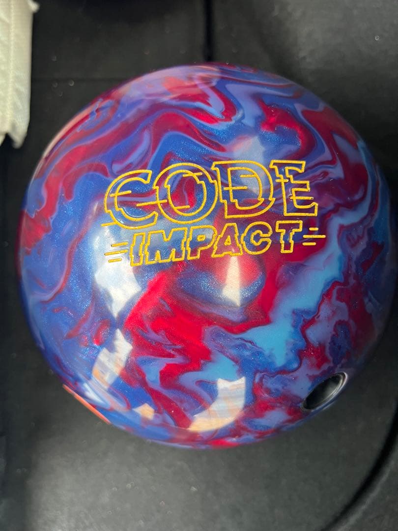 美品⭐︎ボウリングボール　コードインパクト　stormストーム