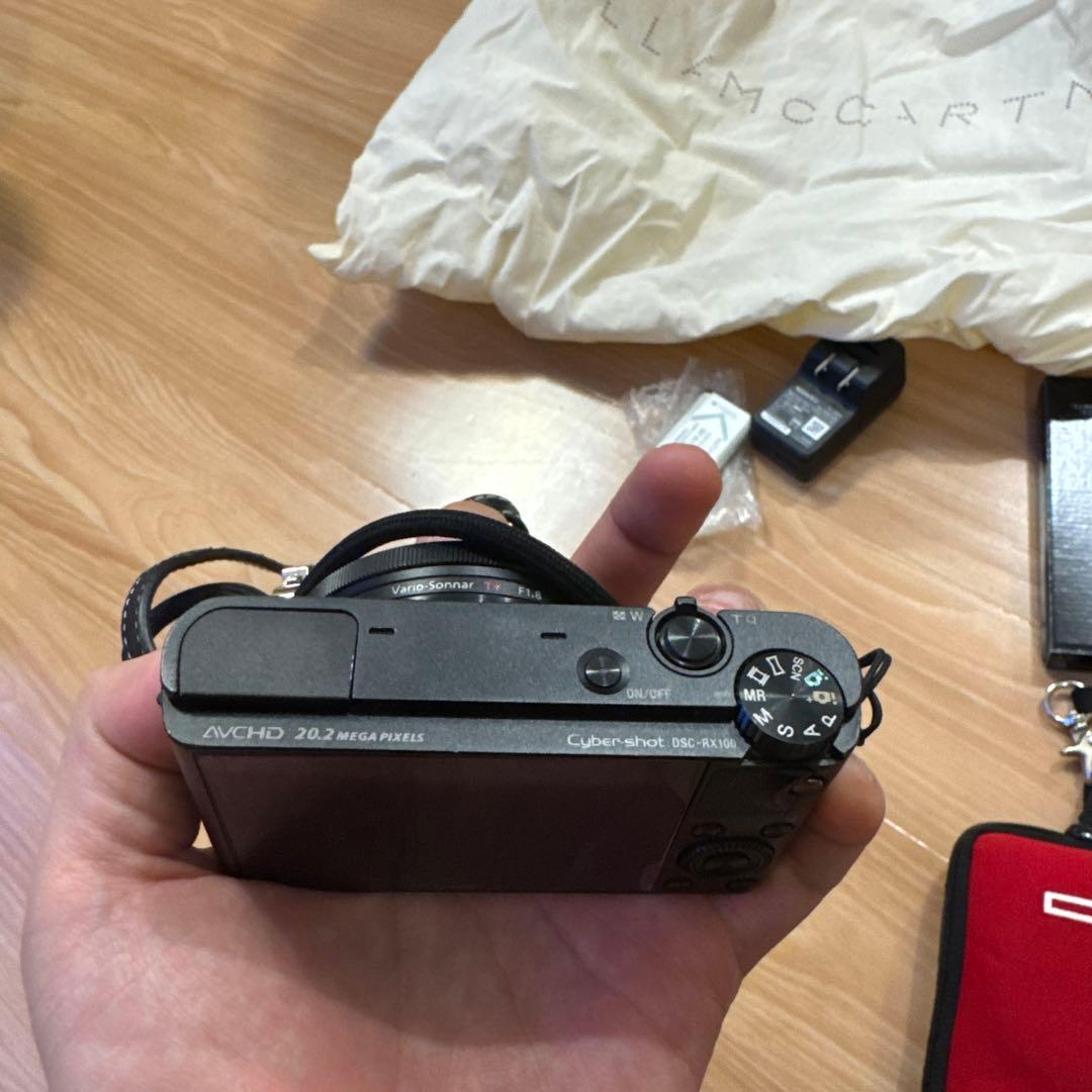 デジタルカメラ Sony cyber shot dsc-rx100